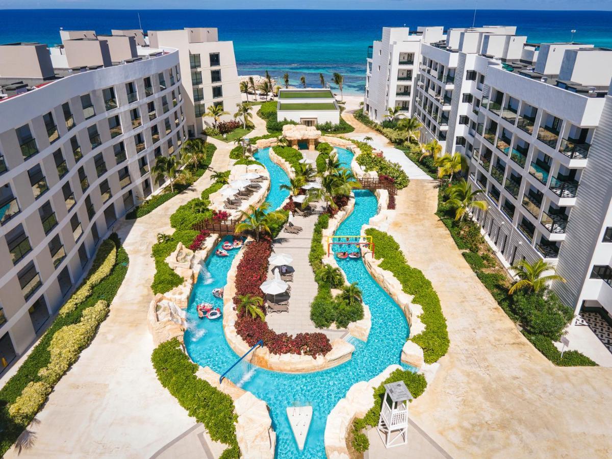Spring Rises Ocean Eden Bay (Adults Only)酒店 外观 照片 Aerial view of the resort