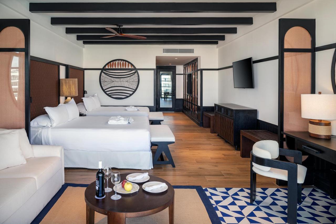 Spring Rises Ocean Eden Bay (Adults Only)酒店 外观 照片 A room at the hotel