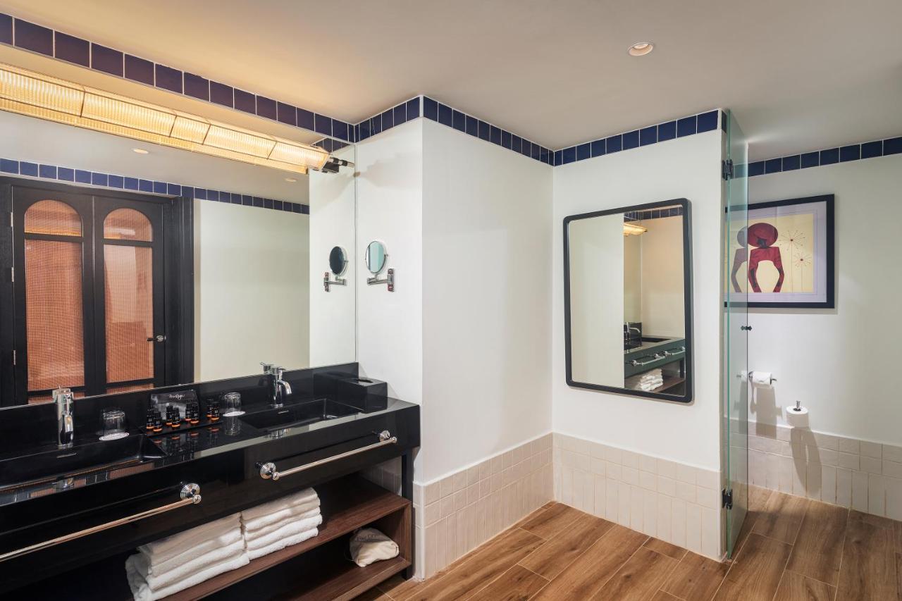 Spring Rises Ocean Eden Bay (Adults Only)酒店 外观 照片 Bathroom
